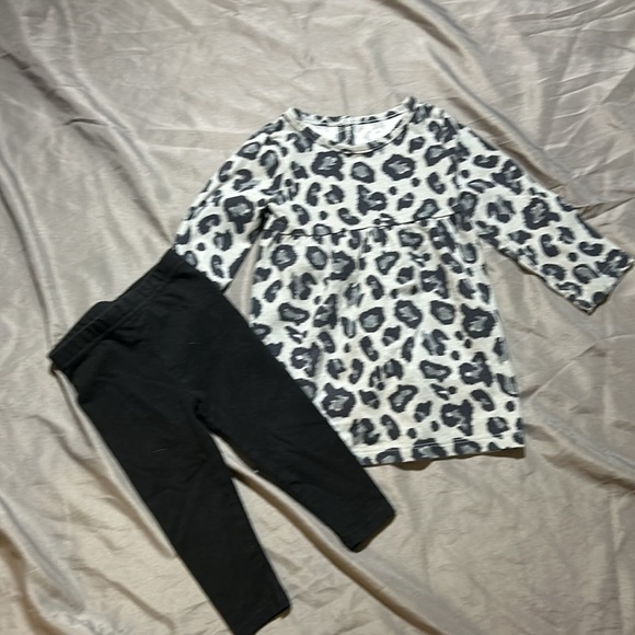 Size 12M Infant Girls Lot Clothes - Picture 2 of 6